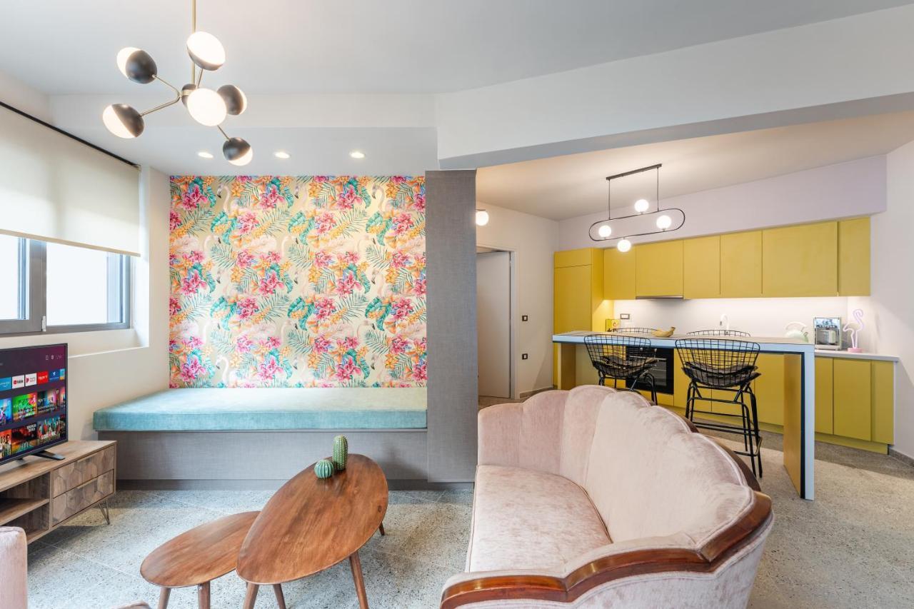 Pop Art Homm In Groovy Koukaki Apartment Athens Exterior photo